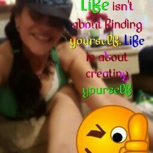 Meet your Posher, Corina